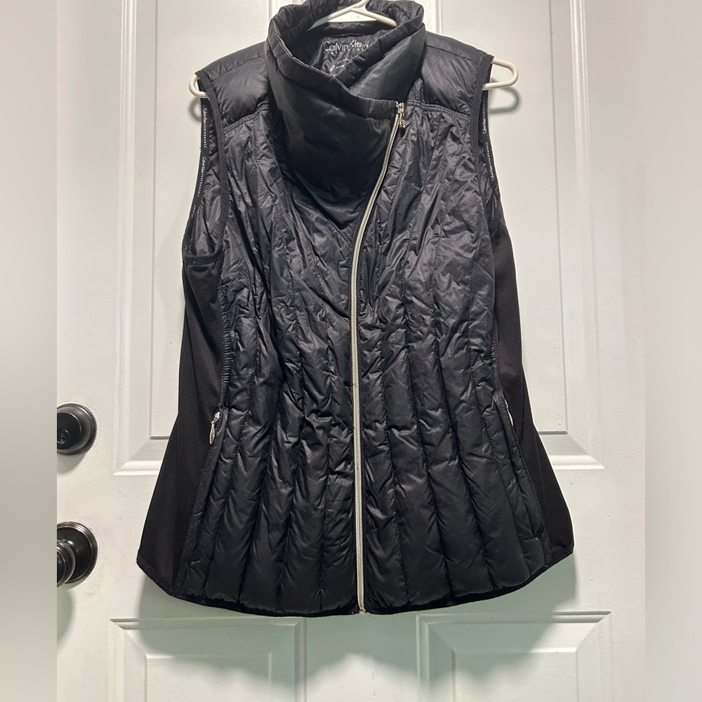 Calvin Klein down women’s vest size large